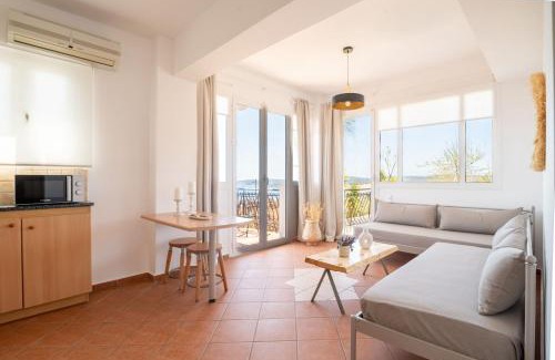 Vlachata Apartment | Christoforos Apartments
