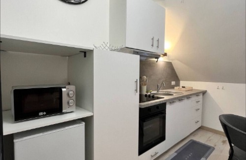 Chateauroux Apartment | Chtx-Old style - Fibre - Shops - Transport