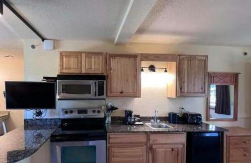 Wisconsin Dells Hotel | Chula Vista Villa 7114