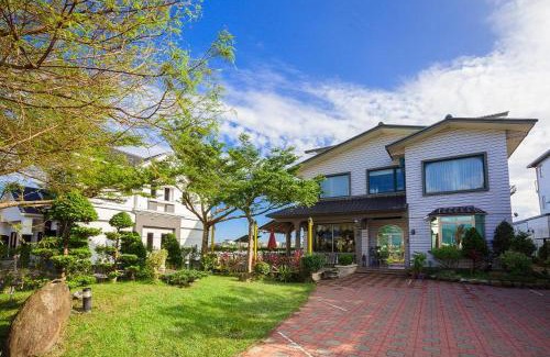 Yuanshan Bed & Breakfast | Chun Feng Cao Tang Homestay