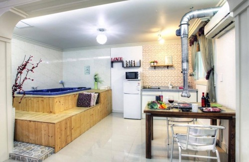 Namsan House | Chuncheon Louis Pension