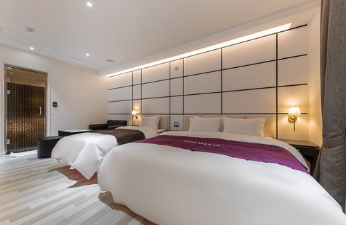Chungju Hotel | Chungju Durban