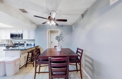 North San Antonio - SAT House | Churchill Escape