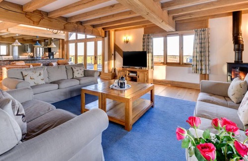 Stone in Oxney House | Churchlands Barn in the beautiful Tenterden