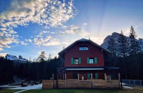 Cortina d'Ampezzo Hotel | Ciasa Vervei