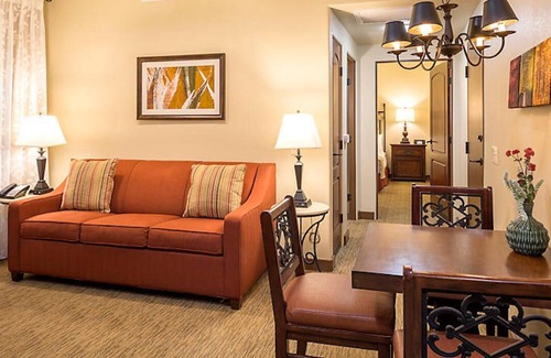 Cibola Vista Resort | Cibola Vista Resort and Spa - JUNIOR SUITE (530 sq.ft.)