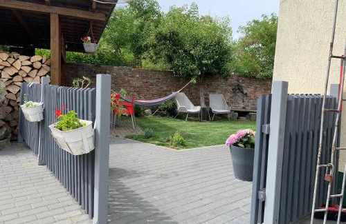 Zlocieniec Apartment | Cieszyno- uroczy domek do wynajęcia