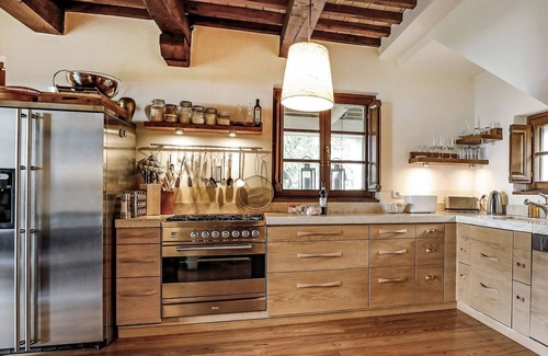 Roccalbegna Apartment | Ciliegia, Poderone, Roccalbegna, Grosseto and Maremma
