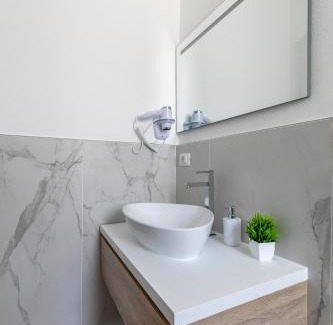 Treviso Apartment | Cima Suite 11 by WelcHome