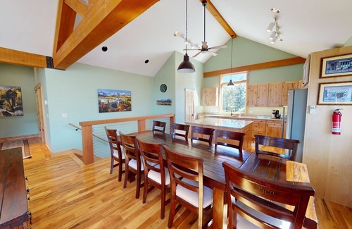 Crested Butte House | Cinnamon Mountain Retreat