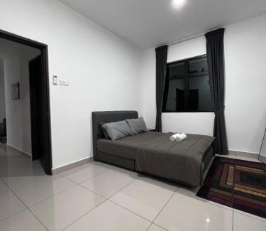 Bandar Penawar Apartment | Cinta Staycation Desaru 3B2B POOL