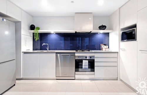 Surfers Paradise Apartment | Circle on Cavill - 2 Bedroom Ocean View Unit!
