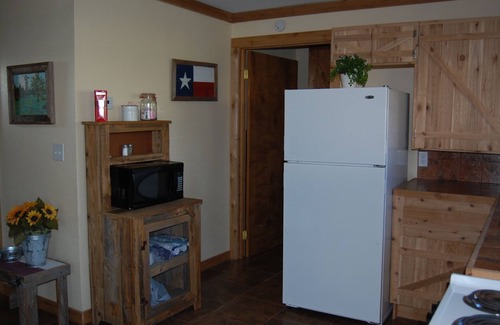 Grand Saline Cabin | Circle P Cabins - First Monday Trade Days - Now with 4 cabins on 3 acres