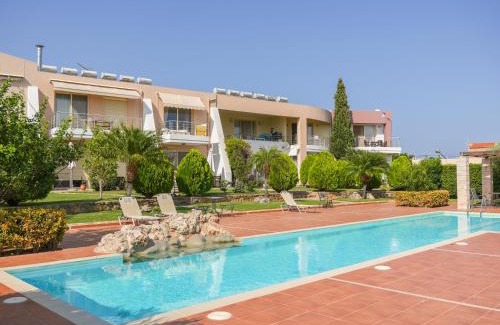 Sternes Apartment | Cisterna Apartment - Shared Pool
