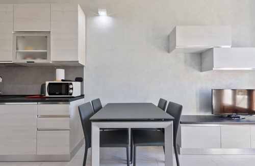 Cit Turin Apartment | Cit Turin a few steps from the Court and Porta Susa