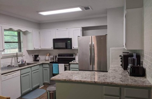 Northeast Pensacola House | Citadel~quiet~centrally located