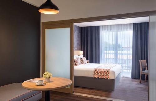 Thuan An Hotel | Citadines Central Binh Duong