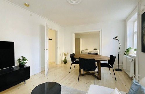 Indre By Apartment | City Apartment in Copenhagen with 2 bedrooms sleeps 4