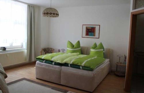 Guestrow Apartment | City-Apartment "royshell"