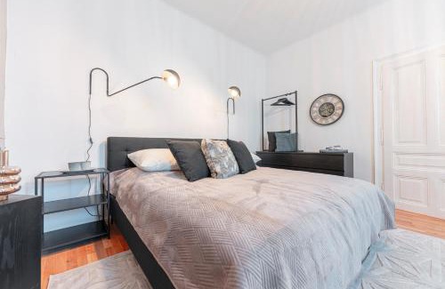 Sankt Polten Apartment | City Appartement WAGRAM am Hauptbahnhof