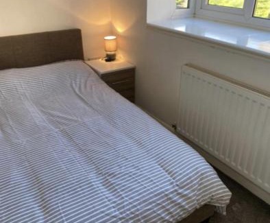 Corby Apartment | City breaks Corby Double ensuites with tv