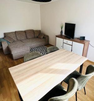 Lasnamae Apartment | City center & Airport Stay