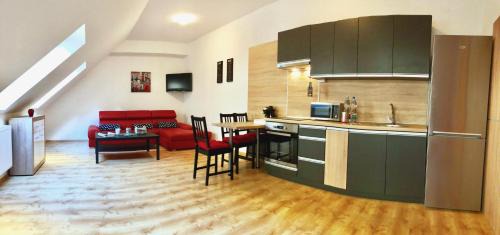 Miskolc Apartment | City Center Apartman Miskolc