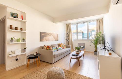 Acropolis Apartment | City Center Apartment