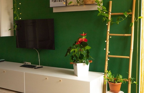 Constanta Apartment | City Centre - 300m to the Beach, 500m to the old Town