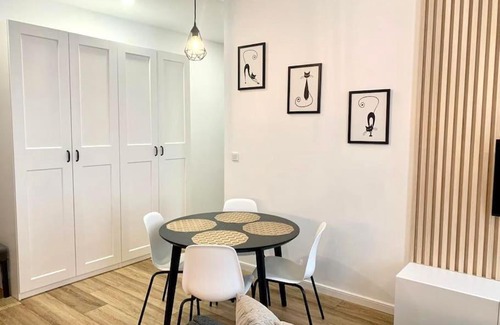Srodmiescie Apartment | City Centre Prime Apartment