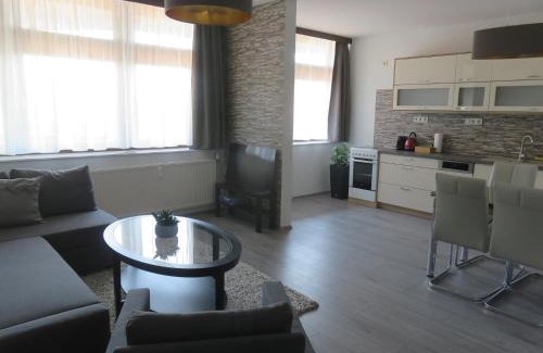 Mosonmagyarovar Apartment | City Corner Central