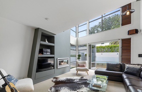 Te Rapa House | City Escape – Hamilton Holiday Home