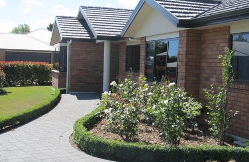Whanganui House | City Haven BnB