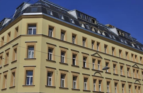 Funfhaus Apartment | City Haven | LF27