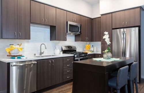 Downtown Condo | City Living w Resort Comforts – 1BR at 300 Railway