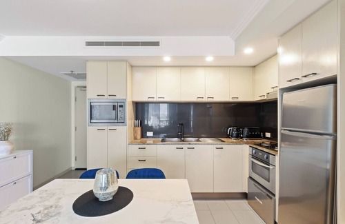 Brisbane Central Business District Apartment | City Lux 2Bed Apt, Parking, Pool