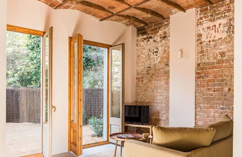 Old Town Apartment | City Oasis by la Comuna