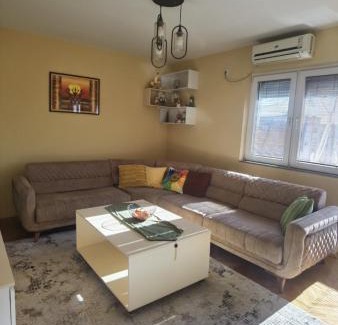 Kumanovo Apartment | City Square Apartment