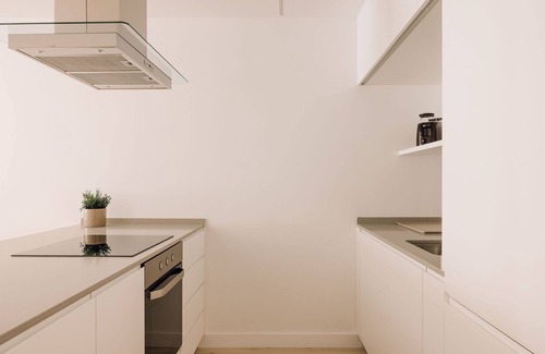 Pena Apartment | City Stays São Lázaro Apartments