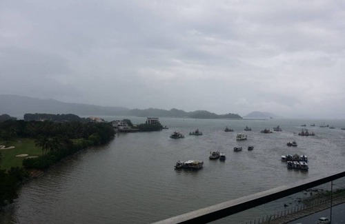 Downtown Kota Kinabalu Apartment | City Sunset Seaview 4 Bedroom Condo