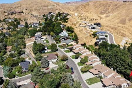 Boise House | City View Foothills Home