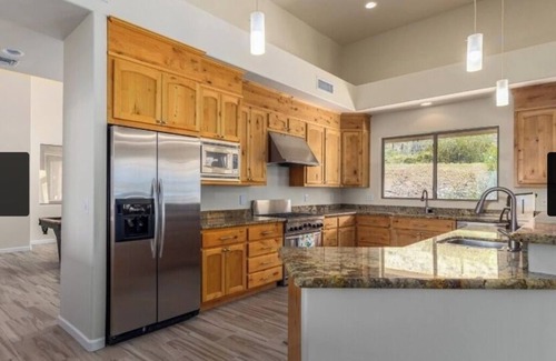 Laveen Village House | CITY VIEWS RESORT-PHOENIX /WESTGATE ARENA/TEMPE-HUGE HOUSE&GUEST HOUSE,POOL&SPA