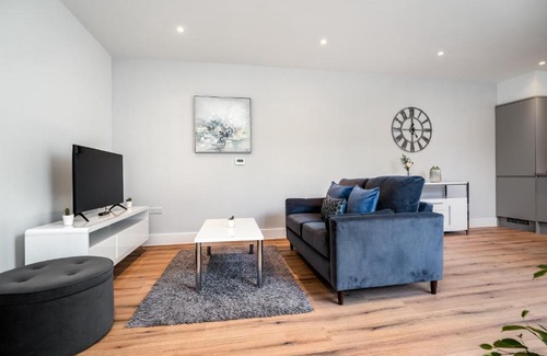 Mill Road Apartment | Citystay - Holland Place