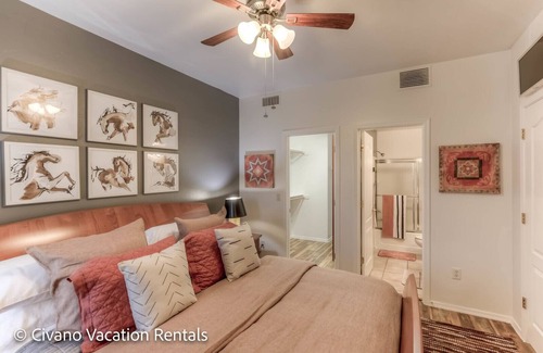 Civano House | CIVANO UPTOWN CONTEMPORARY