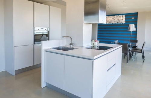 Civitanova Marche Apartment | Civitanova, noble apartment facing the sea - Between sky and sea