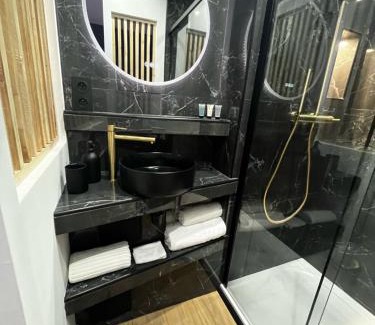 Cernay Apartment | CK Suite & Spa Reims