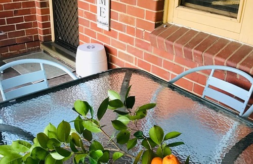 Albury House | “Clairmont Central” close to Town, Free Wifi & Netflix