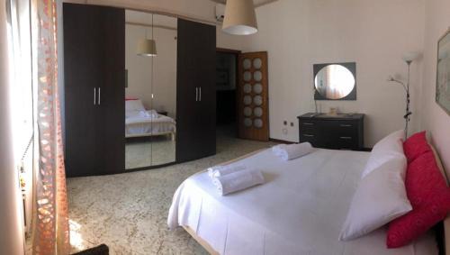 Sant'Antonio Abate Apartment | ClAnaGio House