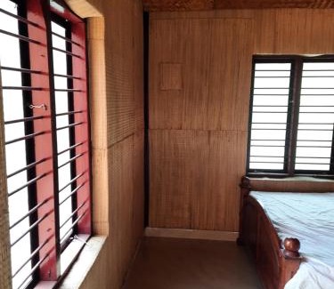 Chirayinkil House | Clara homestay