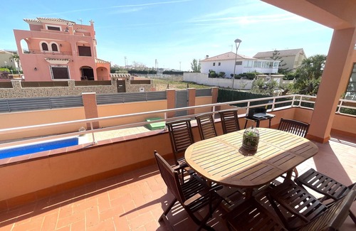 L'Hospitalet de l'Infant Villa | CLARA villa con piscina privada al lado de la play